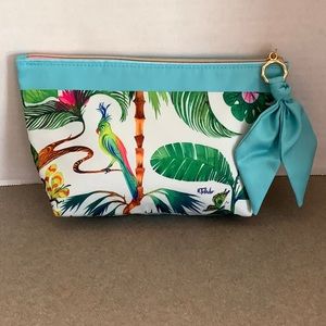 Estée Lauder Makeup Bag by R. Toledo